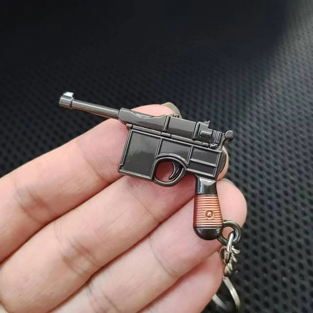 Miniature QBZ95 Rifle M1896 Pistol Model Alloy M7 G34 Toy Gun Keychain Bag Pendant Ornaments Children Toy Birthday Gift