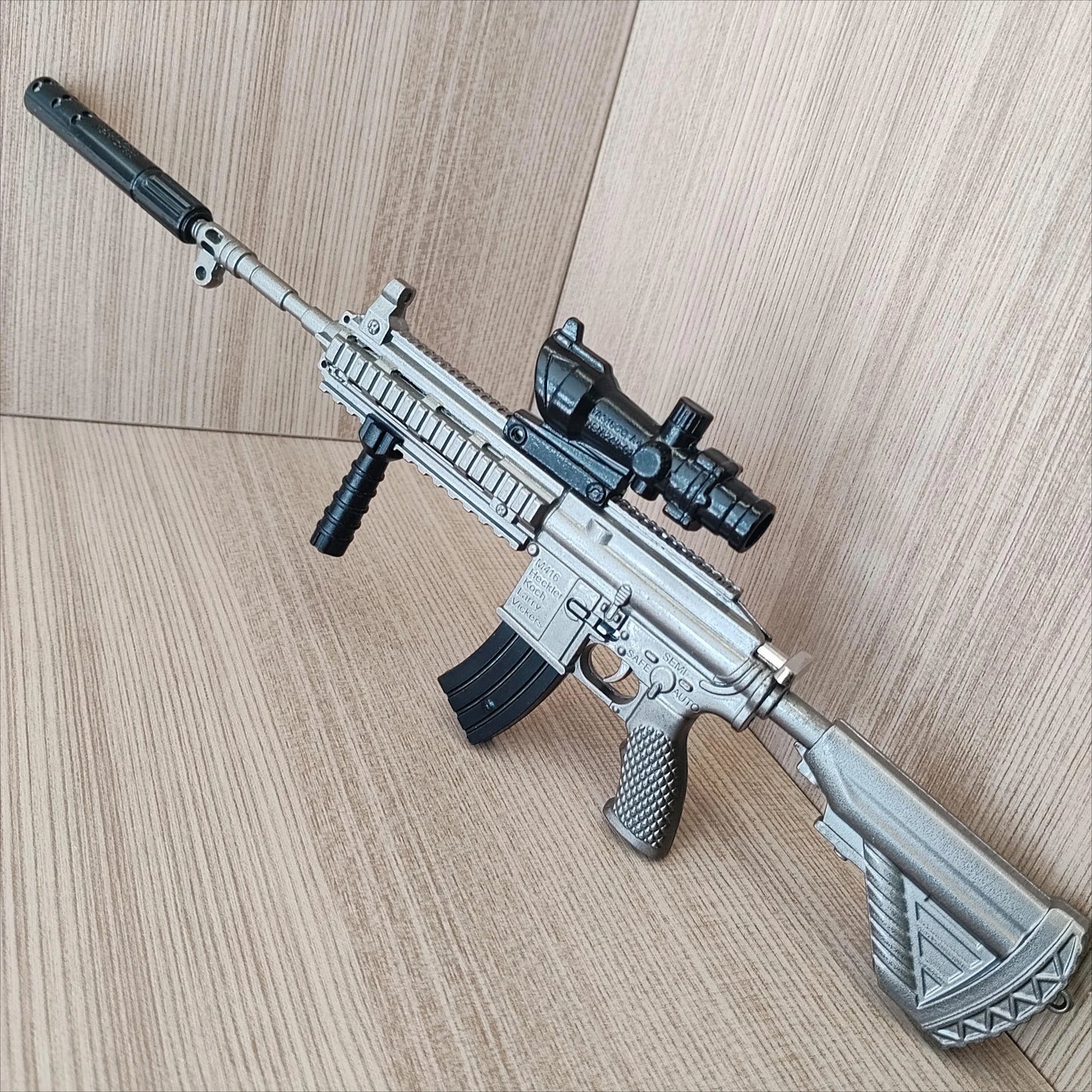 Alloy Mini 30CM AK47 Pistol 24cm Barrett Rifle Model PUBG Jedi Toy Gun Fidget Toy Desktop Ornament for Boy Adults Chrismas Gift