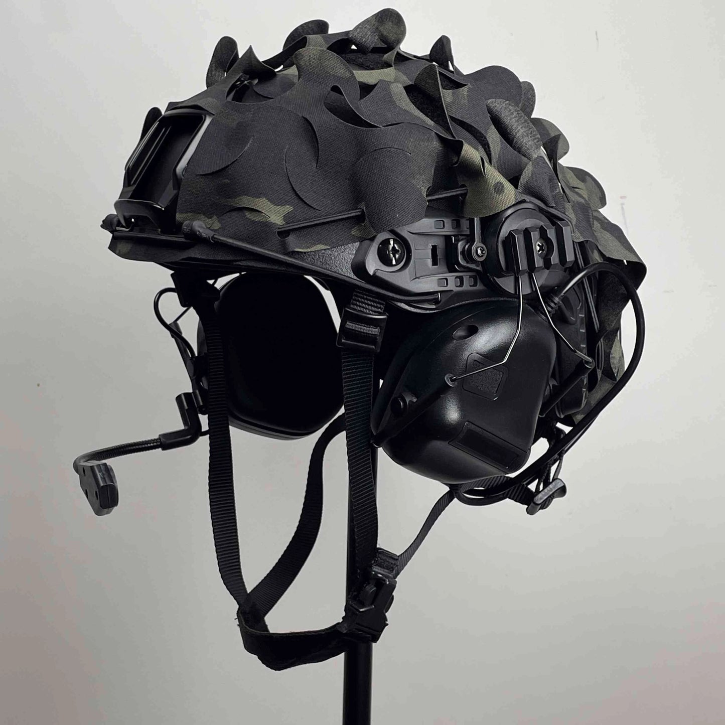 Tactical Helmet Camouflage Cloth Set, with Camouflage Cloth & Airsoft Earphone & Night Vision Mount G24 for Hunting Paintball