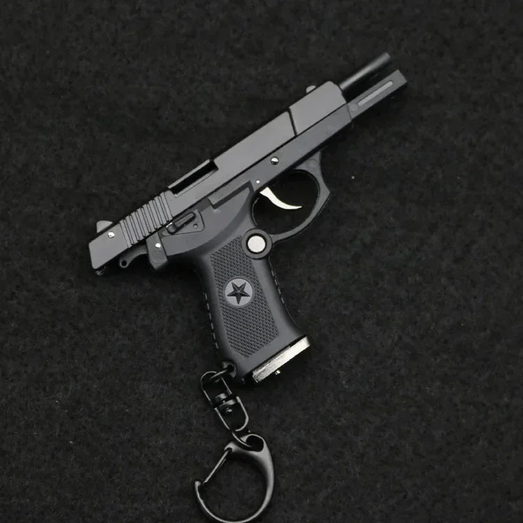 1: 3 Semi Alloy QSZ92 Gun Models Mini Metal Keychain Toys Detachable Toy Gun Ornament Pendant Fake Gun for Adult Gift