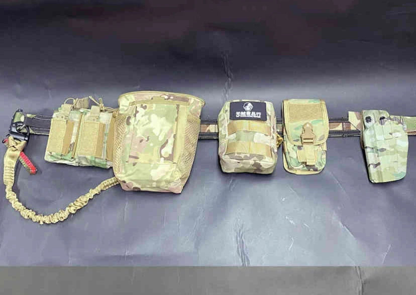 Full Set Of Outdoor Airsoft Belt Set, With Double Magazine Pouch, Phc Recovery Bag, Multi-Function Bag, G17 Quick-Draw Holster