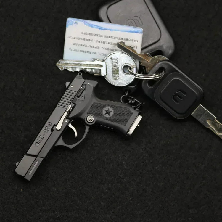 1: 3 Semi Alloy QSZ92 Gun Models Mini Metal Keychain Toys Detachable Toy Gun Ornament Pendant Fake Gun for Adult Gift