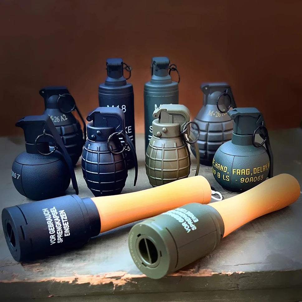 2 Pcs Tactical Grenade Model Toy, M67 Burst Grenade, Military Smoke Grenade Model, for Airsoft Paintball Hunting CS War Game