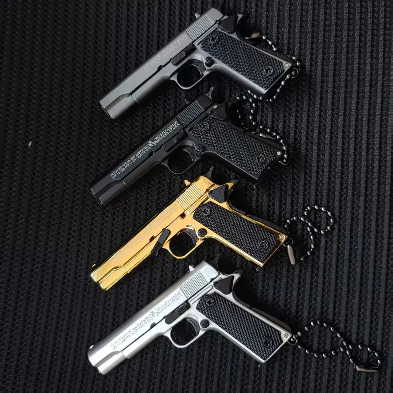 1:3 Alloy M1911 Pistol Model Miniature Detachable Toy Gun Keychain Backpack Pendant Decoration Gift For Boys Adult