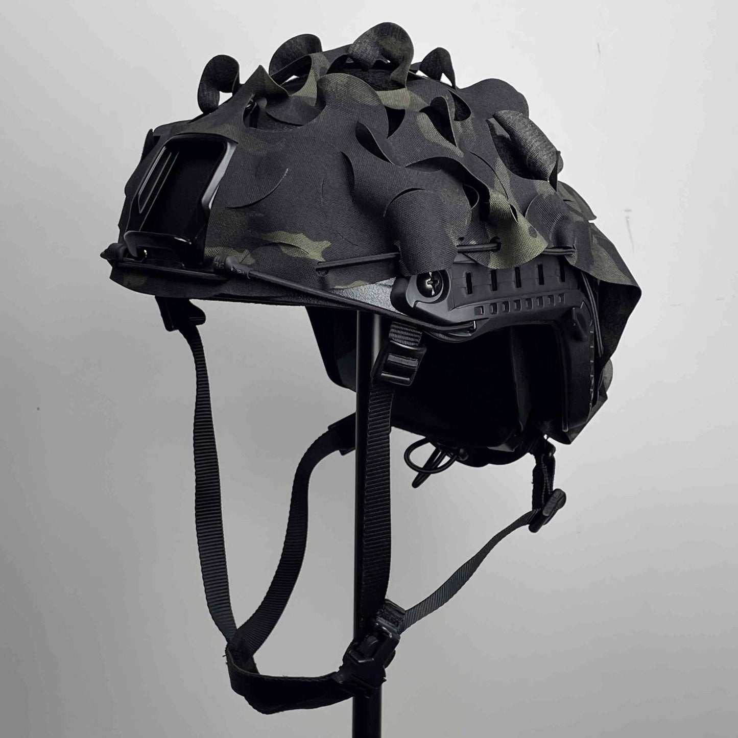 Tactical Helmet Camouflage Cloth Set, with Camouflage Cloth & Airsoft Earphone & Night Vision Mount G24 for Hunting Paintball