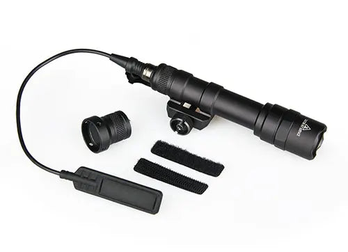Factory Sell Tactical M600 led flashlight gun weapon light outdoor light  for M1913 rail picatinny rail gz150077