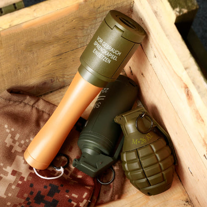 2 Pcs Tactical Grenade Model Toy, M67 Burst Grenade, Military Smoke Grenade Model, for Airsoft Paintball Hunting CS War Game