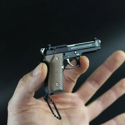 1:3 Miniature 92F Pistol Disassemble Toy Gun Weapon Model Alloy Keychain Craft Pendant Assemble Gun for adult children Gift