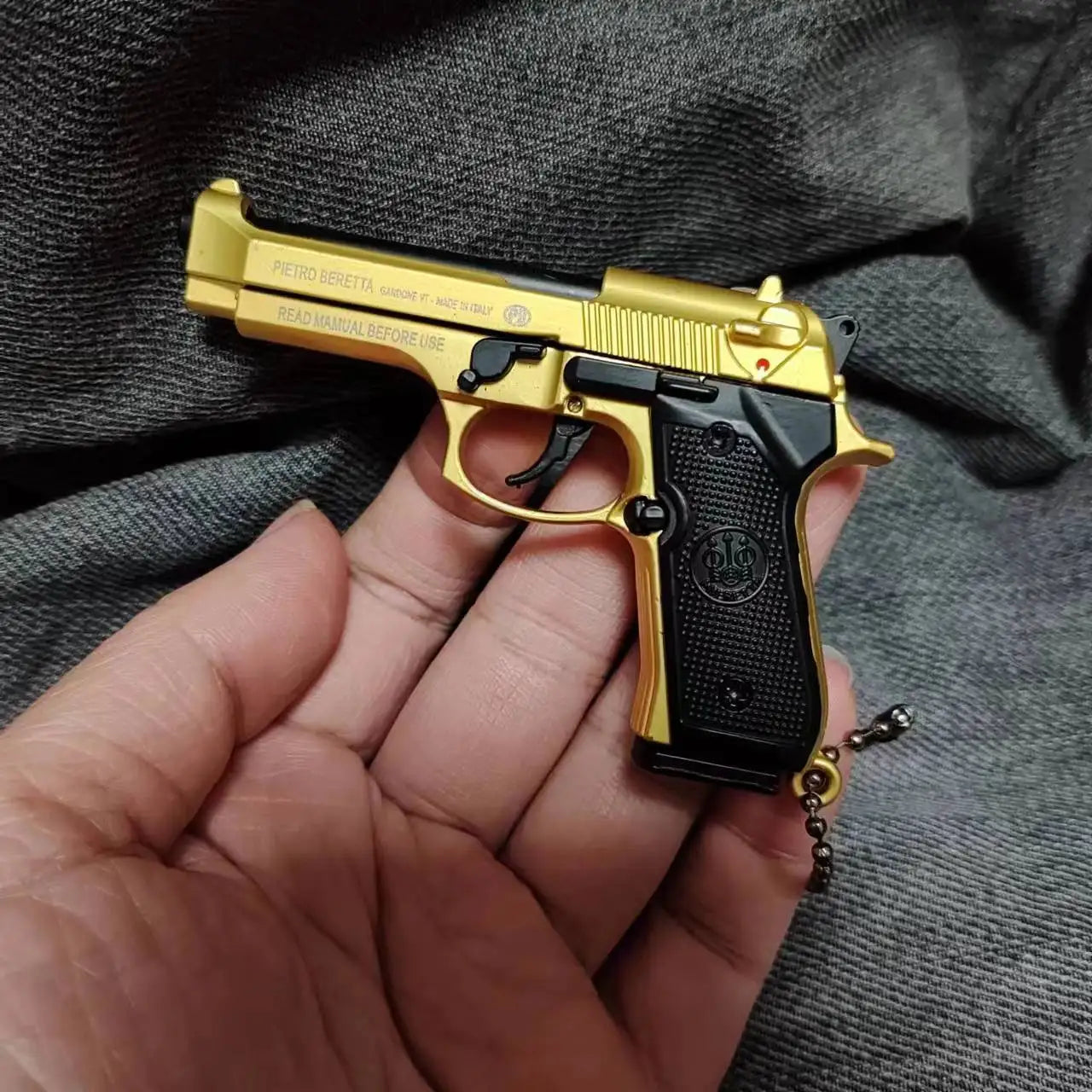 1:3 Mini Alloy TTI G34 Pistol Model Detachable Toy Gun Keychain Pendant Miniature Pistola Collection Toy Boys Adult Gifts
