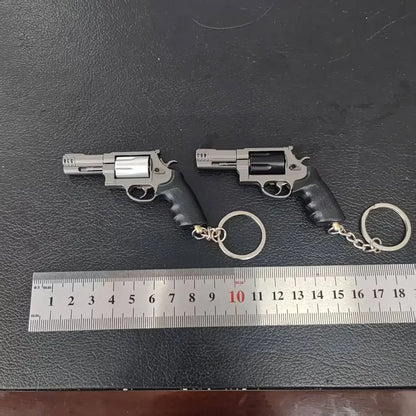 Detachable Revolver Pistol Model 1:3 Miniature Alloy Toy Gun Keychain Pendant Ornaments For Adult Boys Gift