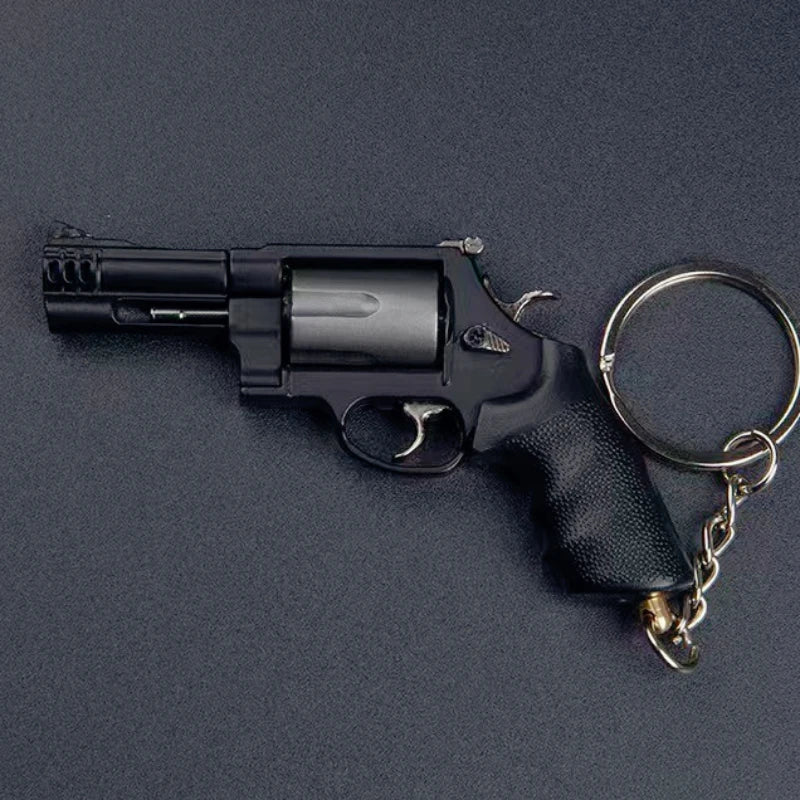 Detachable Toy Gun 1: 3 M500 Alloy Revolver Gun Models Mini Metal Keychain Toys Ornament Pendant Fake Gun for Adult Gift
