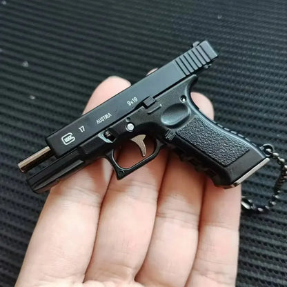 1:3 Miniature Revolver Pistol Desert Eagle Model Detachable Alloy Toy Gun Keychain Pendant Ornaments For Adult Boys Gift