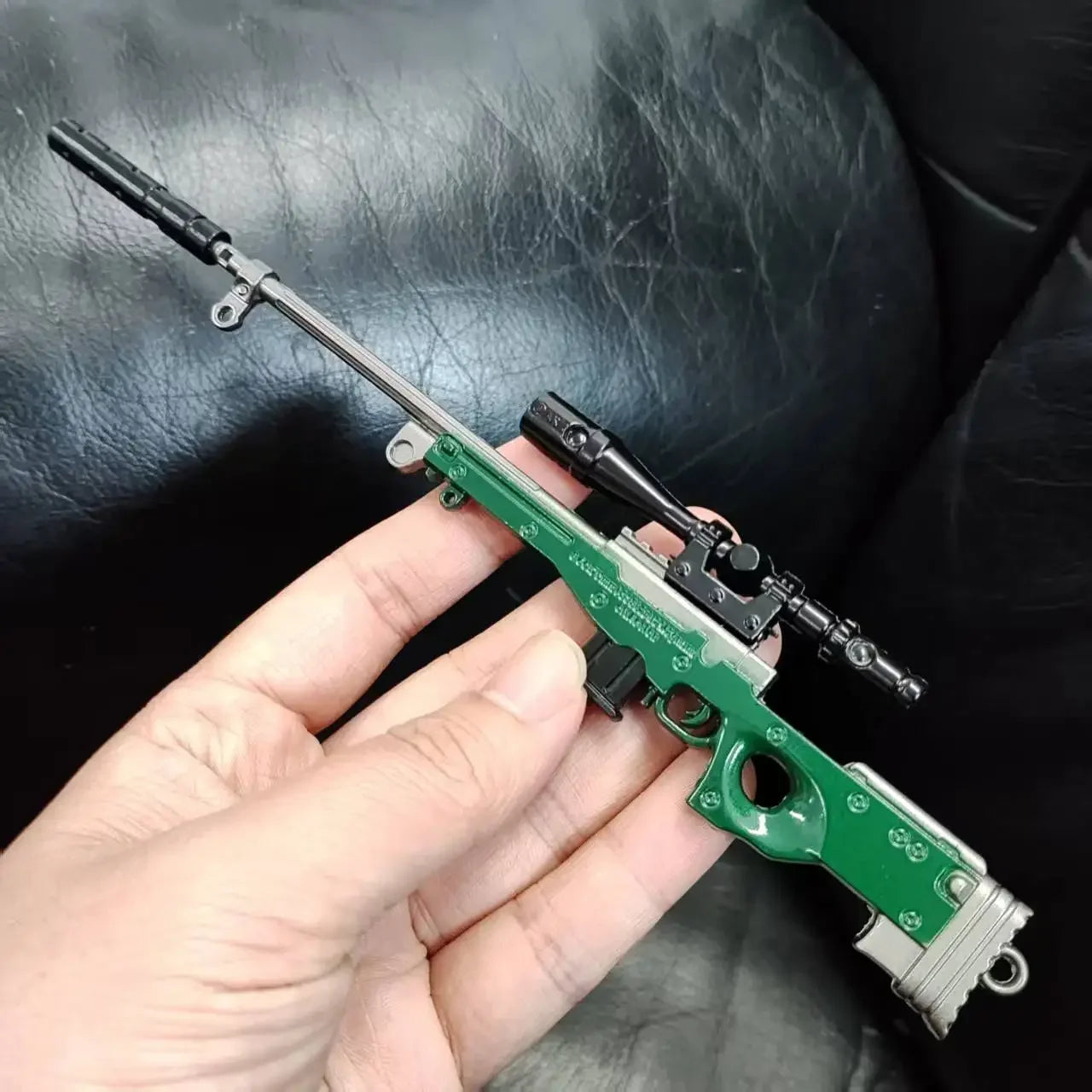 20cm AWM Mini Alloy Rifle Toy Gun Model Desk Decoration Crafts CS Adult Tactics Collection Gift for Boys