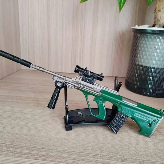 Desktop Decoration Pistol 20cm AUG Toy Gun Home Ornament Alloy Rifle Model Mini M416 Toy Gun Boy Adult Christmas Gift