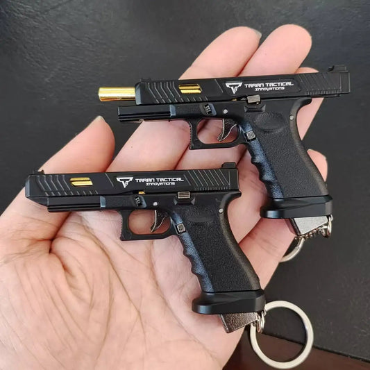 1:3 Semi Alloy G34 TTI Pistol Model 1911 G17 Keychain Disassemble Mini Gun Toy Craft Bag Pendant for Chlidren Adults