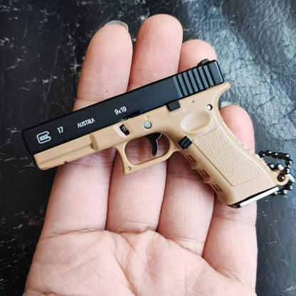 1:3 G17 Miniature Pistol Model With Holster Metal Toy Gun Detachable DIY Semi-alloy Keychain Pendant Ornaments Children's Toy
